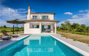 Amazing Home In Zminj
